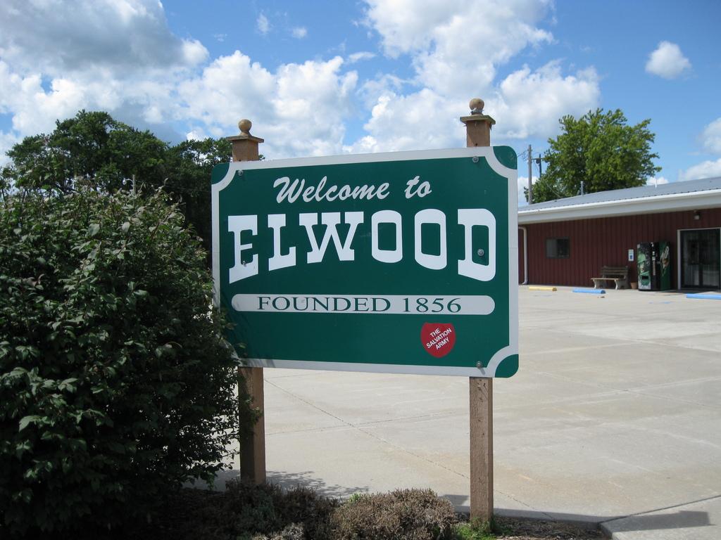 Elwood KS
